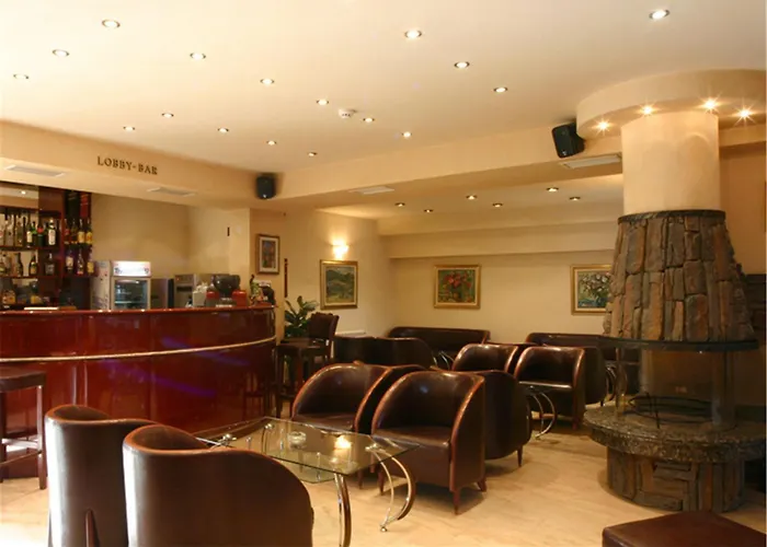 Martin Club Hotel
